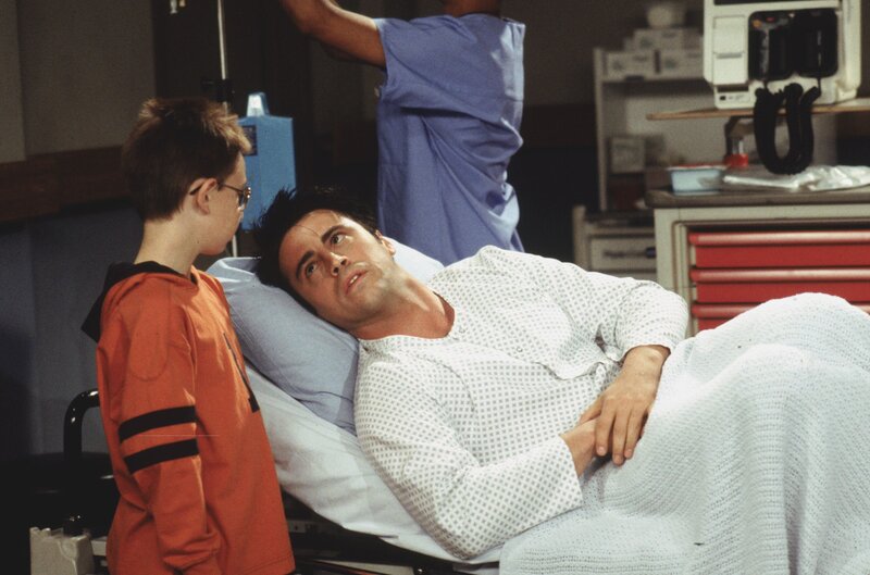 Joey Tribbiani (Matt LeBlanc, r.) – Bild: TVN/​WB