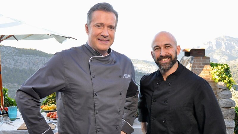 Alexander Herrmann und Sergio Olmedo. – Bild: ZDF Alexander Herrmann und Sergio Olmedo. – Bild: ZDF