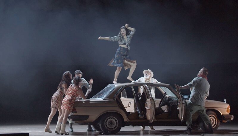 George Bizets Oper Carmen; Der Dokumentarfilm begleitet den aufstrebenden Opernstar Aigul Akhmetshina. Im Bild: Opernstar Aigul Akhmetshina auf der Bühne der Metropolitan Opera in New York. – Bild: WDR/​Overtone Films