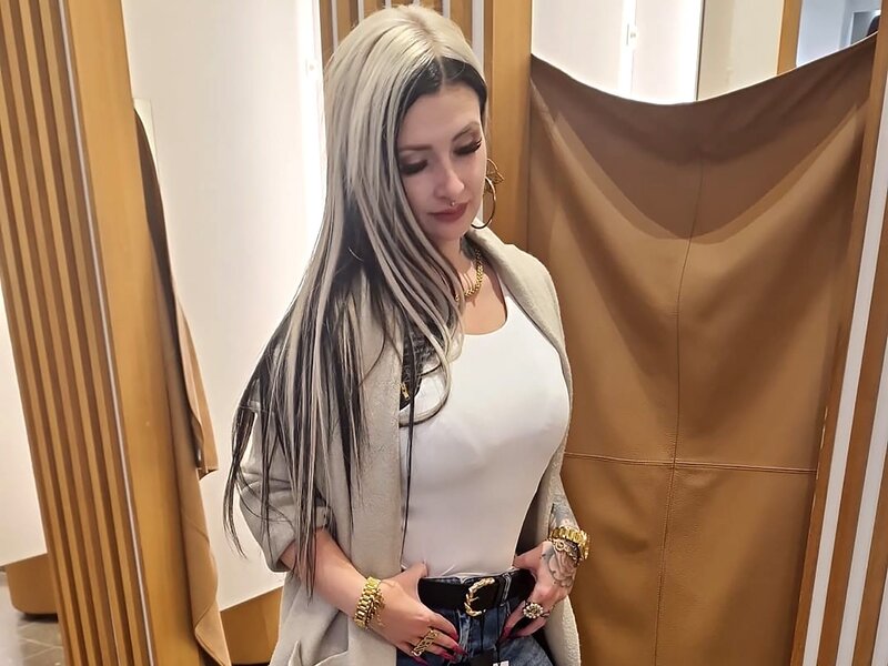 Kandidatin Lyn – Bild: RTL /​ Constantin Ent.