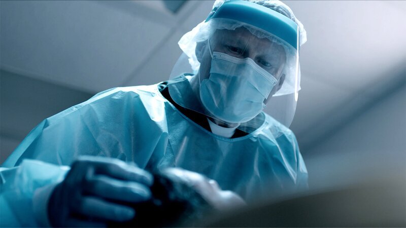 Der Gerichtsmediziner Dr. Dragovic – Bild: Crime + Investigation