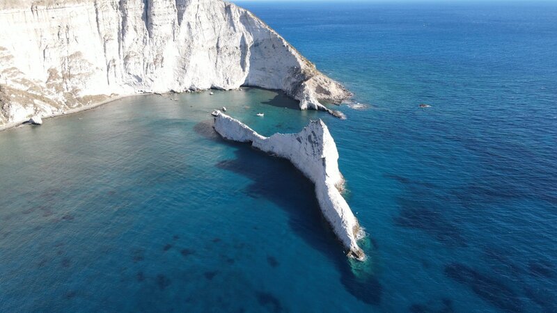 Paradies im Pontinischen Archipel: Die unbewohnte Insel Palmarola bietet wilde und ursprüngliche Natur. – Bild: ZDF und Jean Hubert Martin
