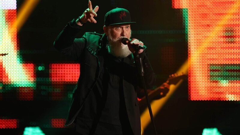 Joachim Witt singt seinen 80er-Jahre-Hit „Goldener Reiter“. – Bild: TVNOW /​ Frank Hempel