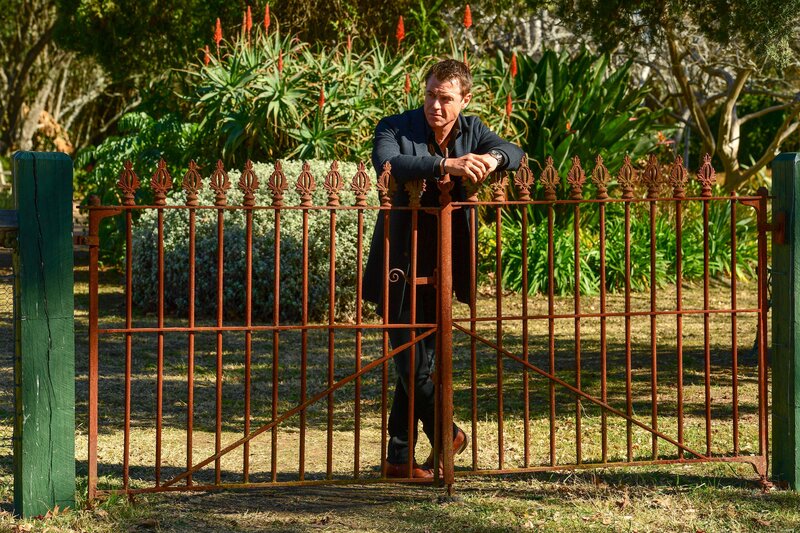 Hugh Knight (Rodger Corser) – Bild: CH Media