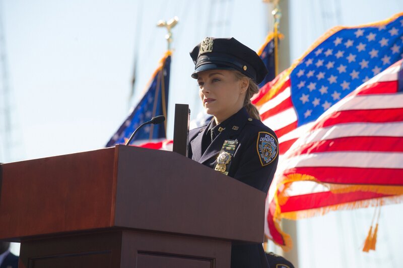 Lizzie Needham (Bojana Novakovic) – Bild: CBS Broadcasting Inc.