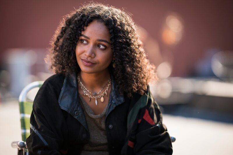 Morgana Van Peebles als Ash – Bild: Kailey Schwerman /​ Prime UK