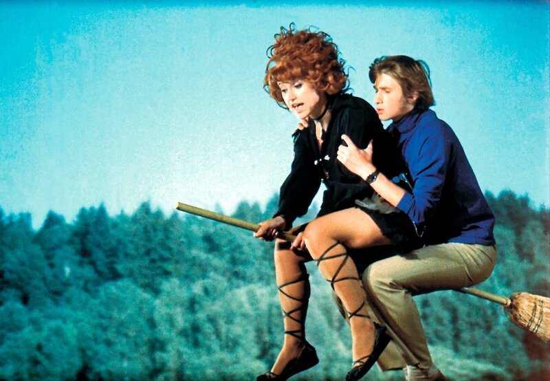 Saxana, die Hexe (Petra Cernocká), Honza Blahá (Jan Hrusínsky) – Bild: MDR/​Národní filmový archiv