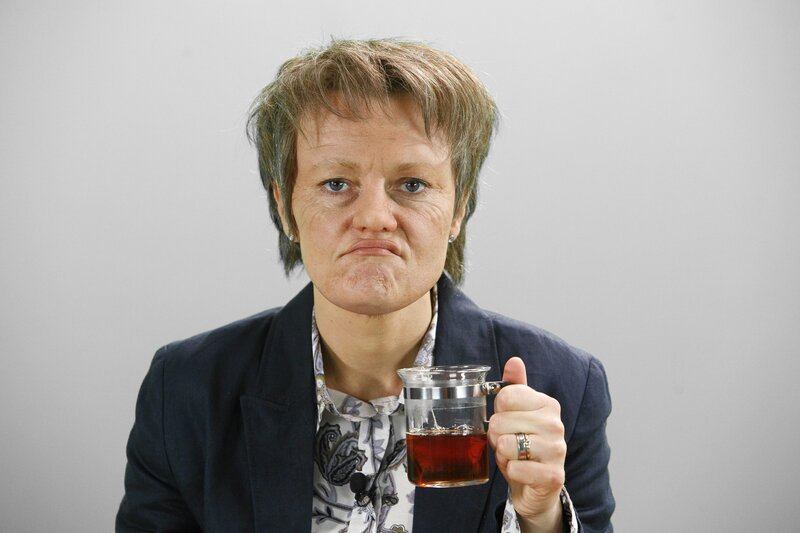 Renate Künast (Martine Hill). – Bild: ProSieben / Kai Schulz Renate Künast (Martine Hill). – Bild: ProSieben / Kai Schulz