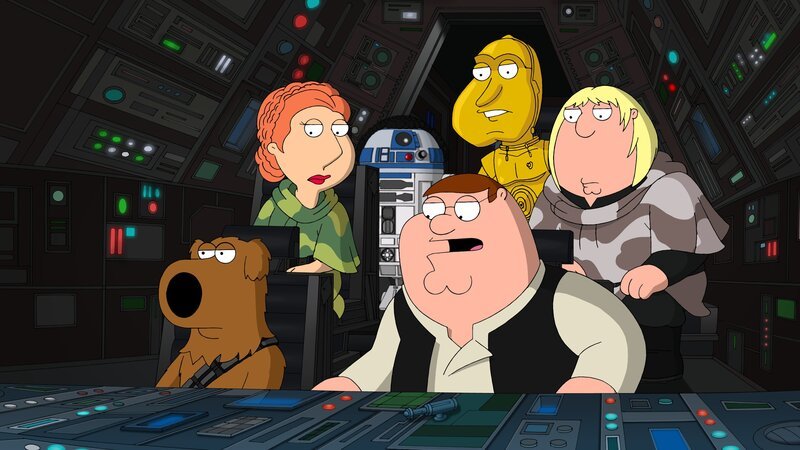 Eine ganz besondere „Star Wars“-Episode: Brian (vorne l.), Peter (vorne r.), Lois (hinten l.), Cleveland als R2-D2 (hinten 2.v.l.), Quagmire als C-3PO (hinten 2.v.r.) und Chris (hinten r.). – Bild: Twentieth Century Fox Film Corporation