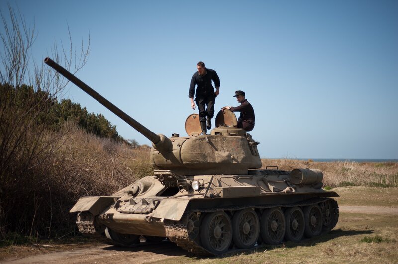 Tiger Loader disembarks from tank. – Bild: The National Geographic Channel