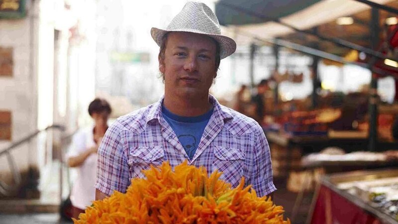 Die Serie mit Jamie Oliver ist ein einziges Abenteuer. In jeder Folge erforscht der Kult-Koch die Küche eines anderen Landes und macht dabei aufregende Entdeckungen. Hier ist er in Italien (Venedig). – Bild: MG RTL D