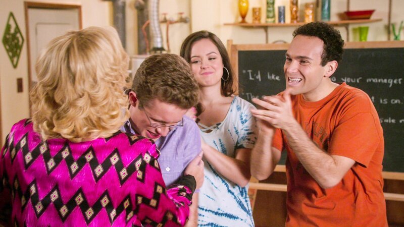 Wendi McLendon-Covey (Beverly Goldberg), Sean Giambrone (Adam Goldberg), Hayley Orrantia (Erica Goldberg), Troy Gentile (Barry Goldberg). – Bild: ORF/​Sony Pictures/​ABC