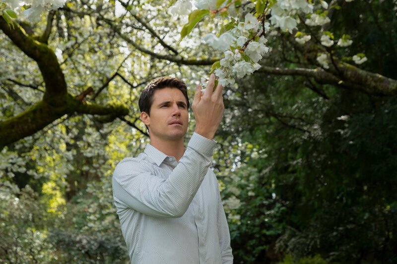 Nathan Brown (Robbie Amell) – Bild: Katie Yu /​ Amazon Studios, Prime Video