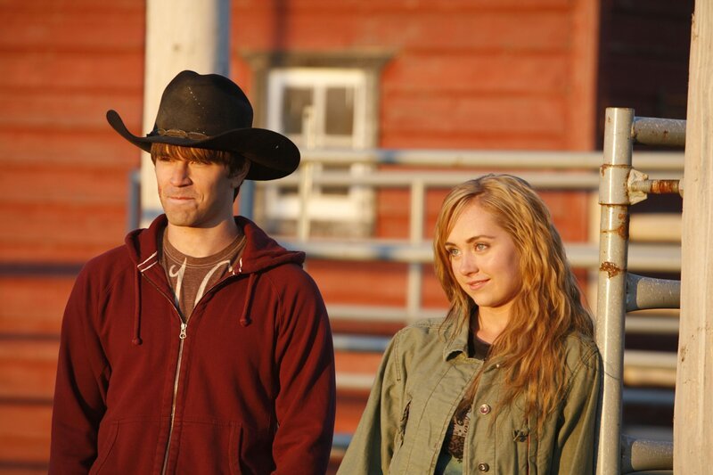 (v.l.n.r.) Ty Borden (Graham Wardle); Amy Fleming (Amber Marshall) – Bild: RTL