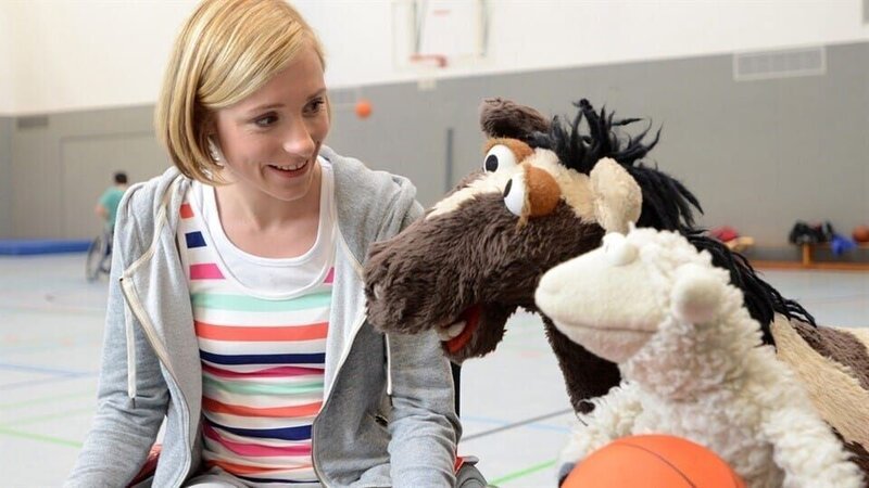 Rikes Rollstuhl 2 – Bild: NDR/​Uwe Ernst /​ KiKA