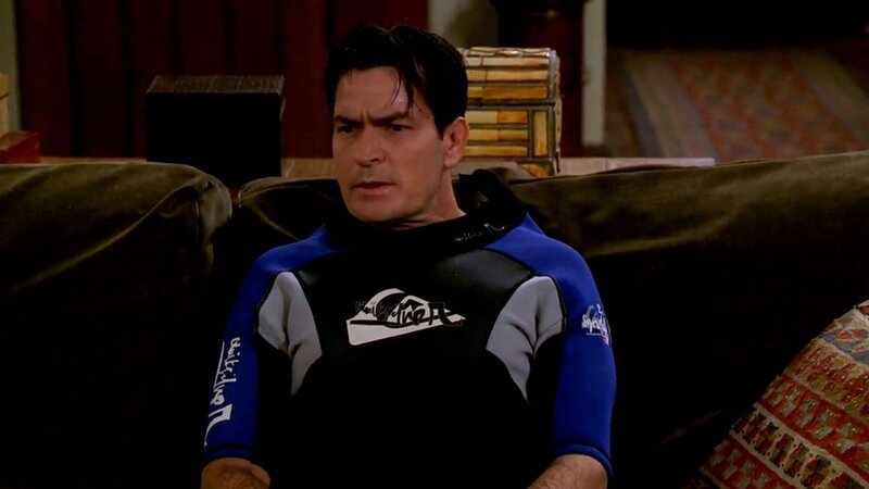 Charlie Harper (Charlie Sheen) – Bild: Warner Bros. Entertainment Inc. Charlie Harper (Charlie Sheen) – Bild: Warner Bros. Entertainment Inc.