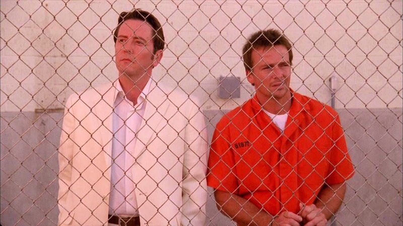 Andrew (John Dye, l.) und Daniel Lee Corbitt (Sean Patrick Flanery) – Bild: CBS Studios International