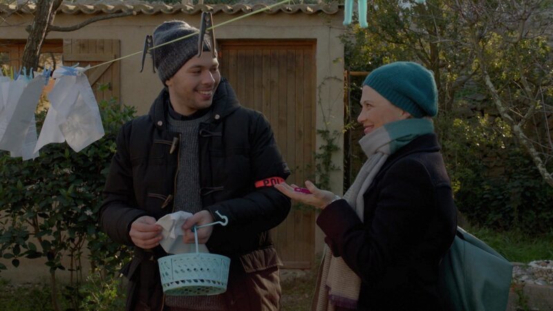 Mehdi Badhou (Ali Marhyar) und Candice Renoir (Cécile Bois) – Bild: AXN