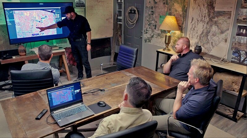 L-R: Thomas Winterton, Bryant ‚Dragon‘ Arnold , Erik Bard, Travis Taylor, Kaleb Bench. – Bild: THE HISTORY CHANNEL /​ Prometheus Entertainment