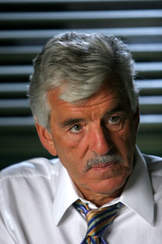 LAW & ORDER -- NBC Series -- „Ghosts“ -- Pictured: Dennis Farina as Joe Fontana – Bild: NBC Universal_13TH STREET Universal