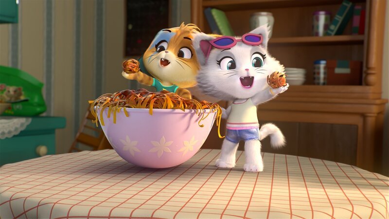 Die Katzen haben eine Idee, wie sie Vincent seine gemeine Aktion heimzahlen können. – Bild: Mediengruppe RTL /​ Rainbow S.r.l.