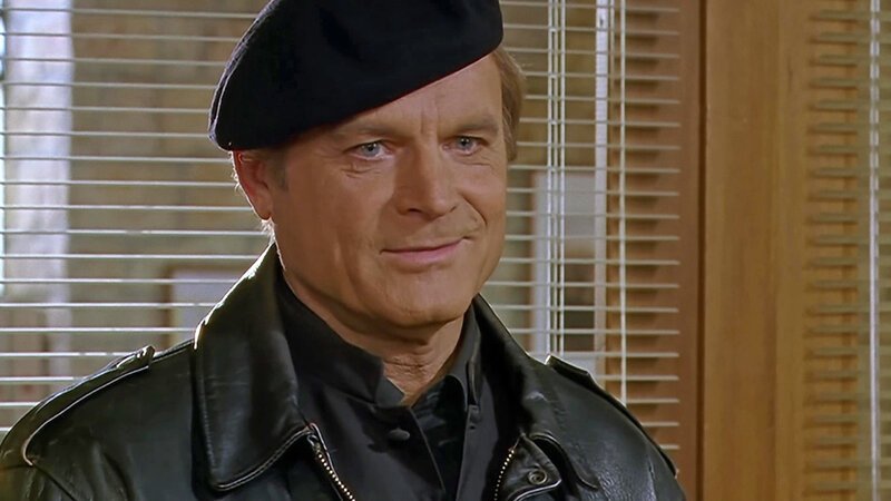 Don Matteo (Terence Hill) – Bild: Bibel TV