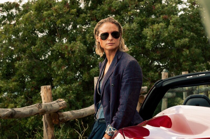 Iris (Niamh Algar) – Bild: Matteo Graia /​ Sky Studios /​ Sky UK