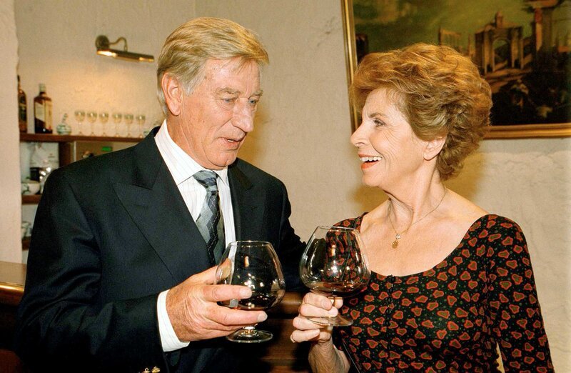 Siegfried Rauch (Siggi Winter), Anaid Iplicjian (Walburga Ehrenberg). – Bild: ORF/​Hubert Mican