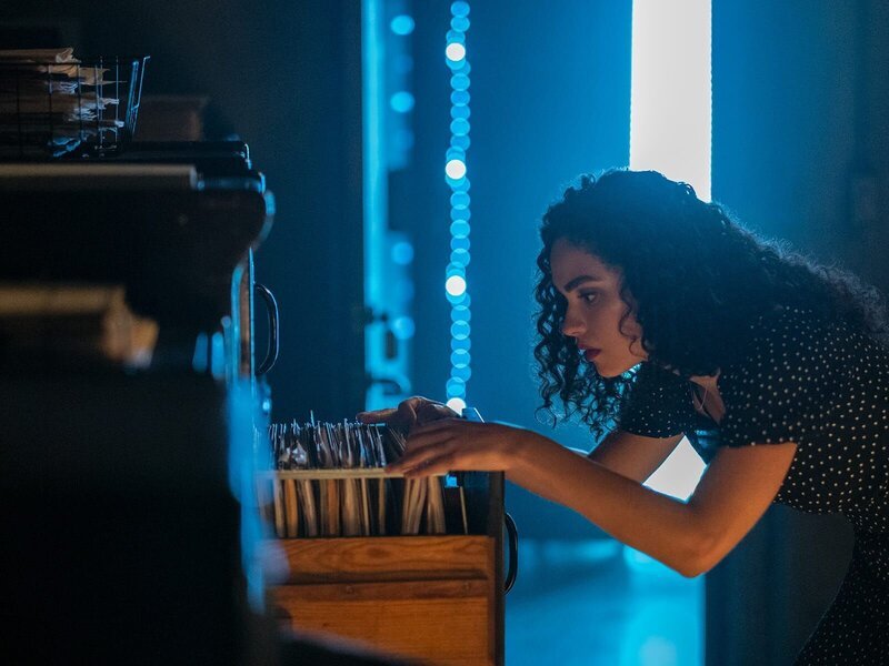 Elaine (Brittany O’Gray) – Bild: Amazon Content Services LLC