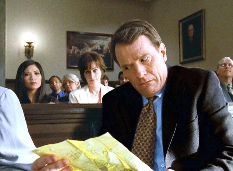 Lois (Jane Kaczmarek, mi.), Hal (Bryan Cranston, re.). – Bild: ORF