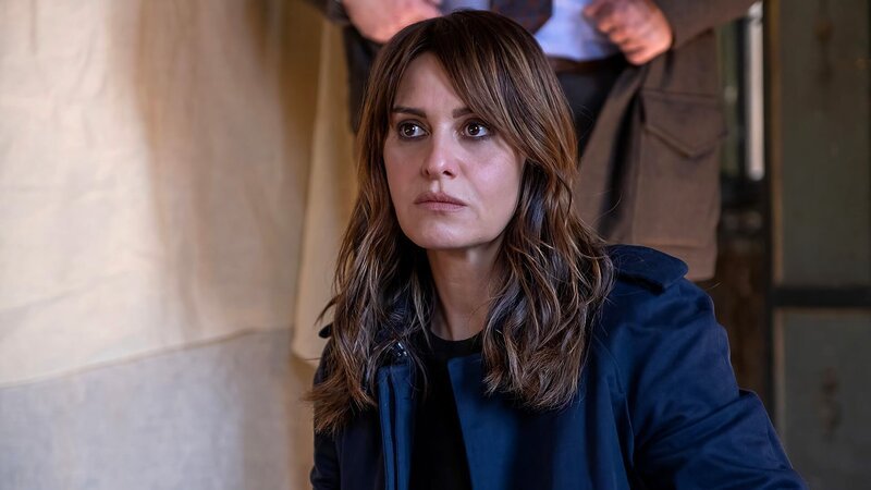 Petra Delicato (Paola Cortellesi) – Bild: SKY ITALIA SRL /​ CATTLEYA SRL /​ BARTLEBYFILM SRL