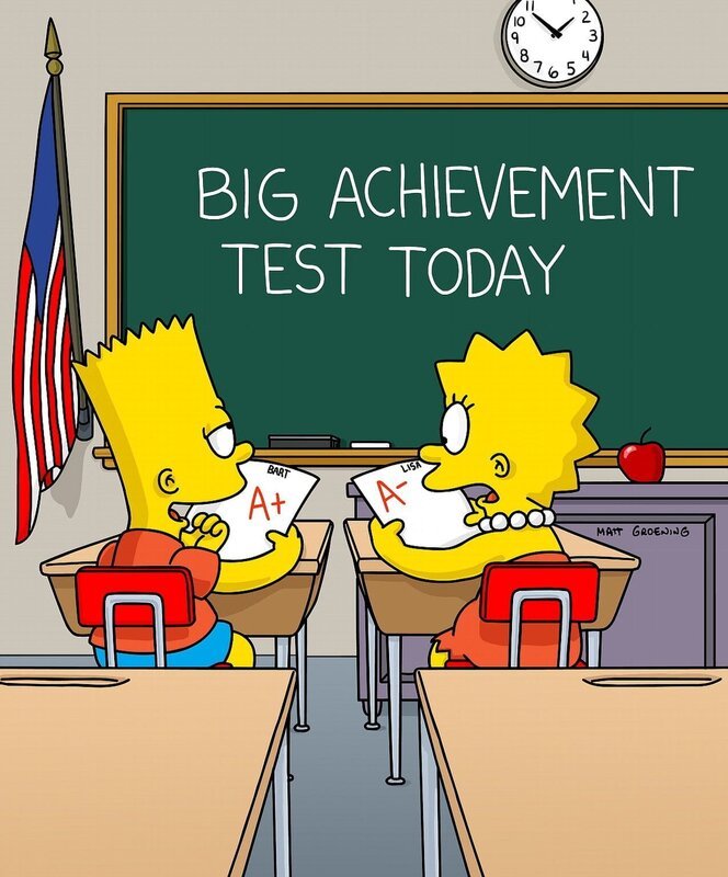 Bart (l.) schneidet bei einem Grundschulleistungstest so schlecht ab, dass er in die dritte Klasse zurückgestuft wird. Lisa (r.) hingegen so gut, dass sie von der zweiten in die dritte Klasse versetzt wird. Jetzt müssen die Kinder die gleiche Klasse besuchen … – Bild: ProSieben