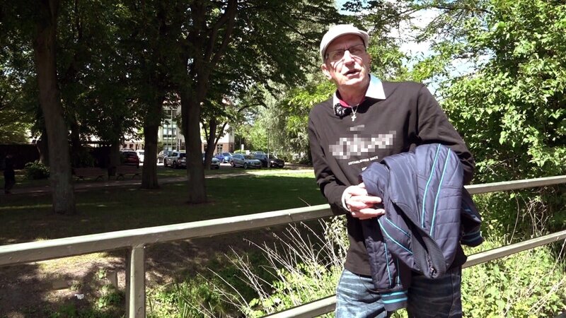 Torsten (61) besucht seine alte Heimat Waren. – Bild: RTLZWEI