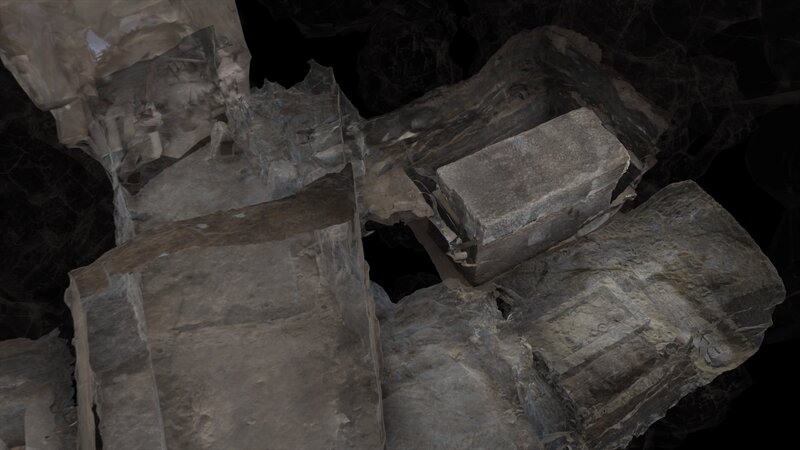 Ein weiter Blick auf den Grabkomplex am Boden des 30 m tiefen Saqqara-Schachts K24. – Bild: The National Geographic Channel