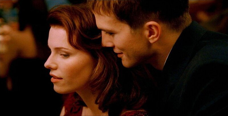 Emily Thomas (Melissa Sagemiller), Jakob „Jake“ Fischer (Ashton Kutcher) – Bild: MG RTL D / Touchstone Pi Emily Thomas (Melissa Sagemiller), Jakob „Jake“ Fischer (Ashton Kutcher) – Bild: MG RTL D / Touchstone Pi