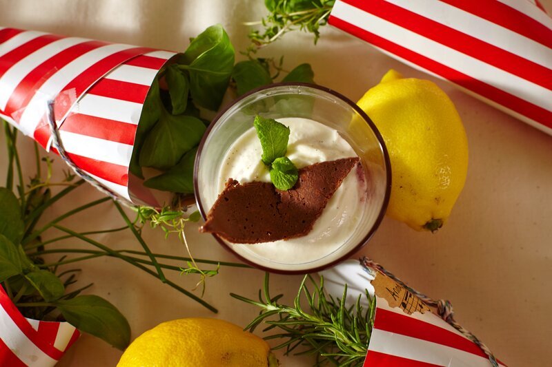 Magisches Trio-Dessert. – Bild: ORF 1