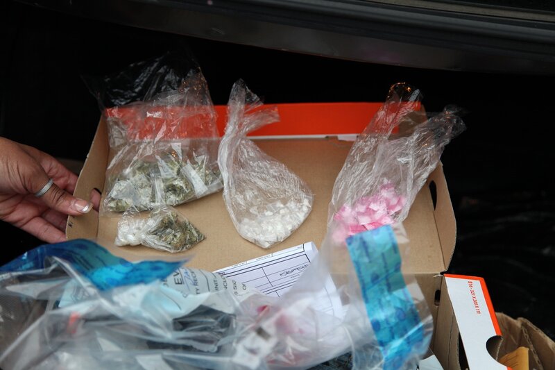 Marihuana, Crack und Kokain in Philadelphia gefunden. – Bild: PLURIMEDIA (Wall to Wall Media)