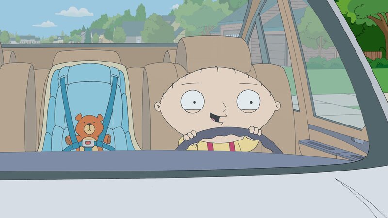 Stewie entdeckt das Autofahren für sich und leiht sich heimlich Brians Wagen … – Bild: Twentieth Century Fox Film Corporation. All rights reserved.