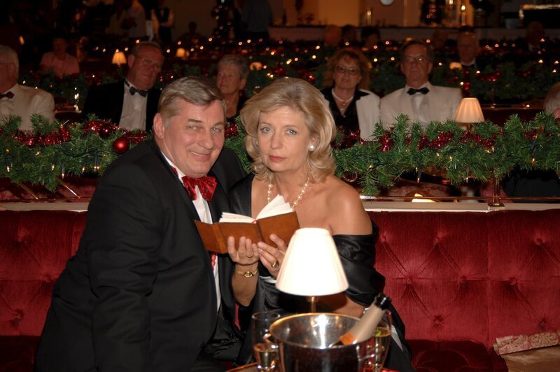 Heinz Hönig und Sabine Postel in der neuen Traumschiff-Folge „Rio de Janeiro“. – Bild: ZDF und Dirk Bartling