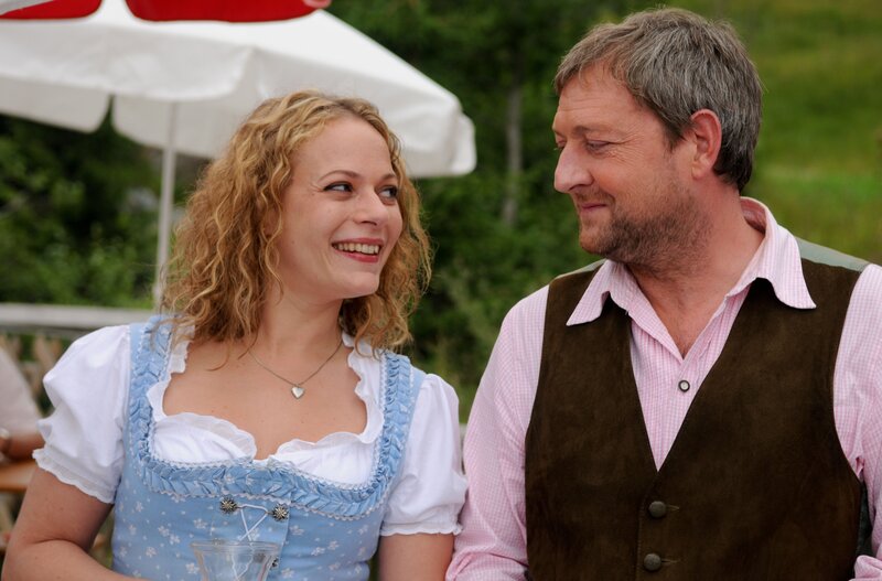 Die Hüttenwirtin – Bild: ORF/​Mona Film