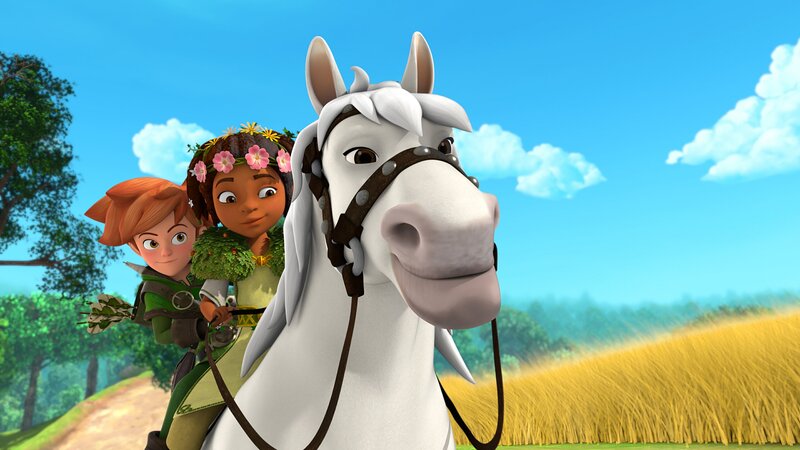 Robin (links) und Katell (Mitte) wollen das weiße Pferd Avalanche (rechts) vor Prinz John retten. – Bild: ZDF/​Method Animation /​ ZDF Studios