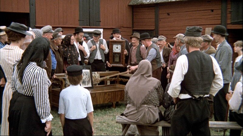 In Backhorva ist die Auktion in vollem Gange. – Bild: ORF/​Studio 100 Media