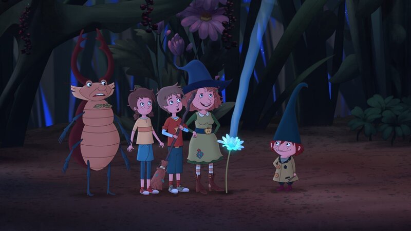 Na bitte! Scheinbar hat auch der Wichtel Nisse ein Gespür für Wasser. – Bild: Akkord Film /​ Bastei Lübbe AG /​ ZDF