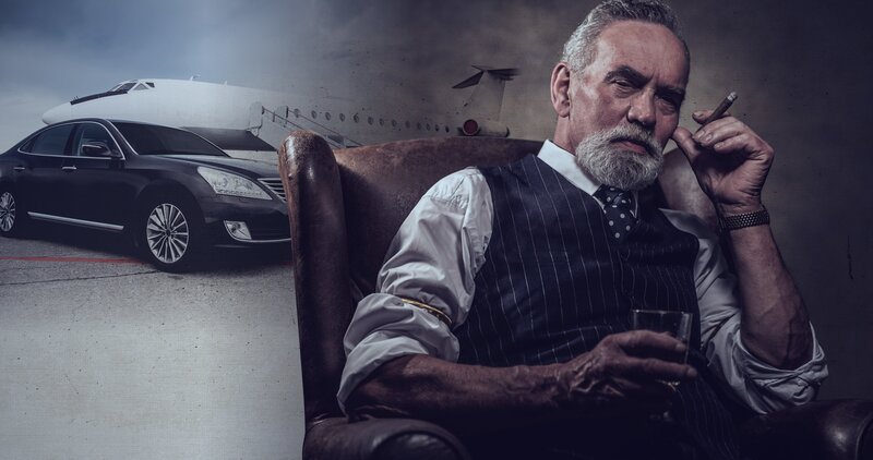 Geld und Macht gehen Hand in Hand – der Film zeigt, wie die Superreichen seit der Antike Geschichte geschrieben haben. – Bild: Tobias Lenz /​ ZDF