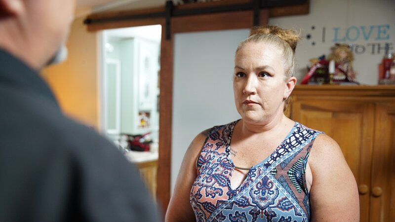 Annie shares the experiences she’s had in her bedroom with Steve DiSchiavi in Madison, FL, as seen on Travel Channel’s The Dead Files. – Bild: Warner Bros. Discovery, Inc. or its subsidiaries and affiliates