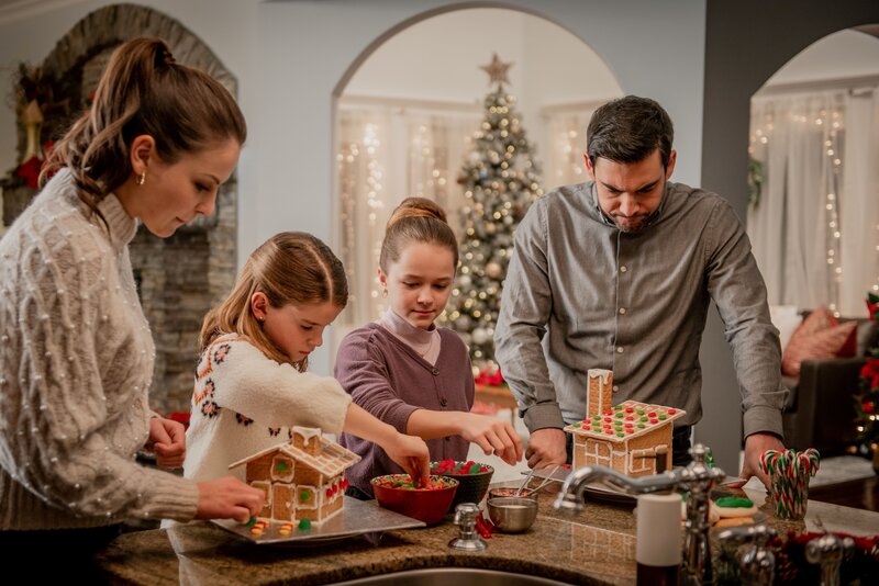 Eingeschneit zu Weihnachten – Bild: Tiberius Film GmbH & Co.KG