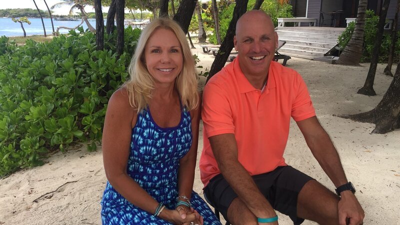 Mark and Julie in Roatan, Honduras as seen on HGTV’s Caribbean Life – Bild: Warner Bros. Discovery