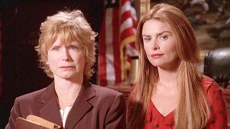 Carol Anne (Bonnie Franklin), Monica (Roma Downey) – Bild: CBS Studios International