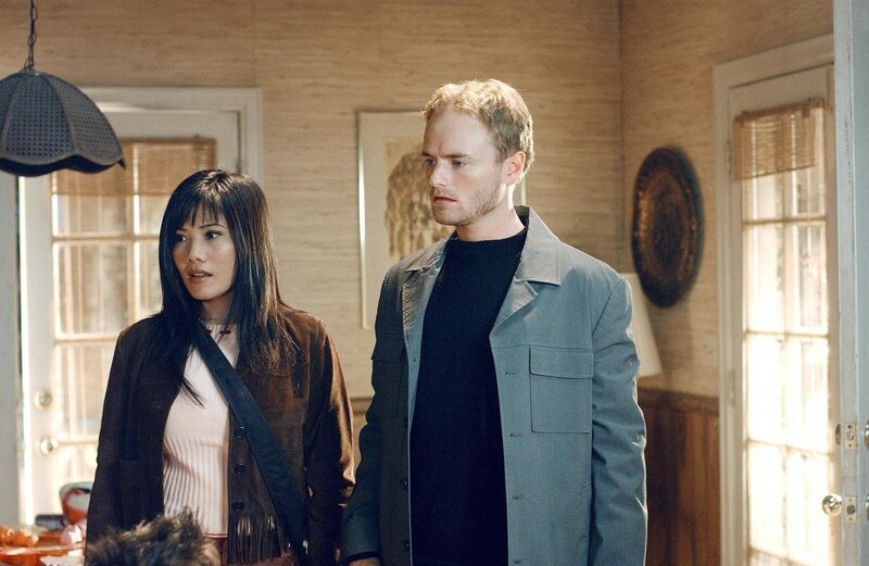 Emy Coligado (Piama Tananahaakna Wilkerson), Christopher Kennedy Masterson (Francis). – Bild: ORF (FS1/​FS2) /​ ORF1