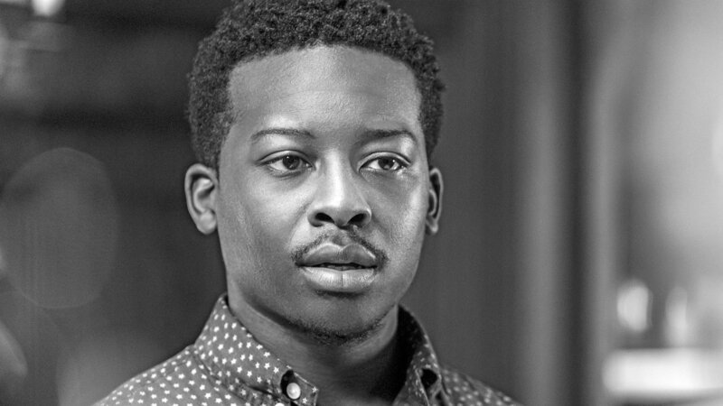 „The Prodigal Son“ – Miles is forced to face uncomfortable truths about his family when the „God“ account points him towards his Uncle Terrance (Malik Yoba). Also, Cara’s father (Michael Vartan) pays her a visit, and he discovers that she’s reconnected with her mom who left them when she was a child. Pictured: Brandon Micheal Hall as Miles Finer. – Bild: Warner Bros. Entertainment, Inc. /​ Barbara Nitke